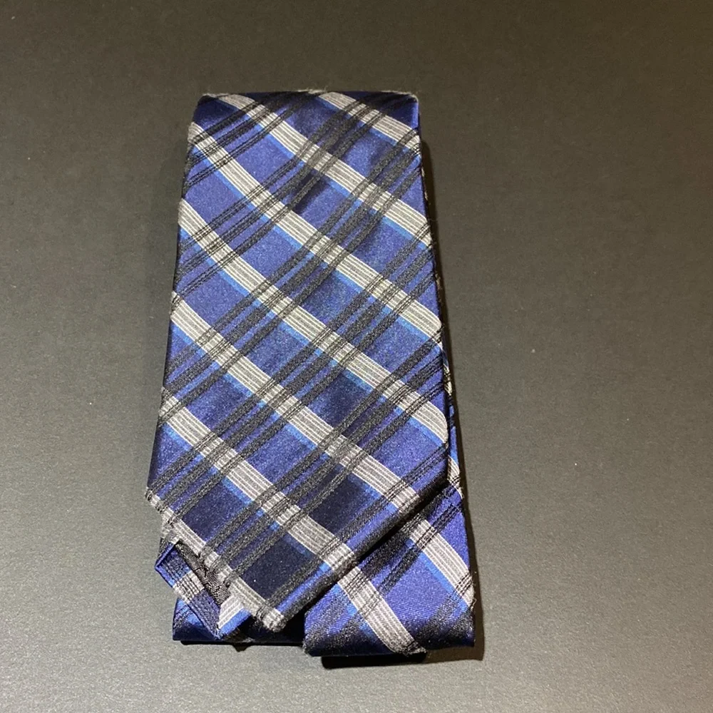 Calvin Klein Silk Tie